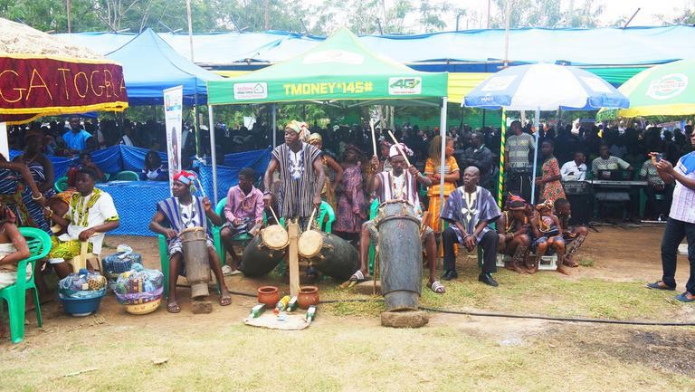 (Grande Fête de retrouvaille au Togo)